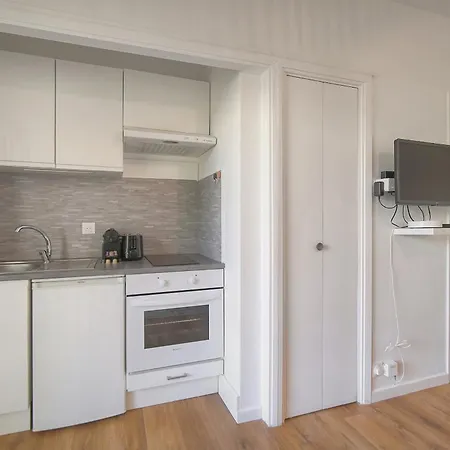 Lumineux Avec Loggia A0b203 Apartment Cannes
