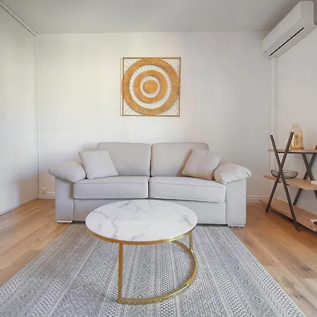 Apartment Lumineux Avec Loggia A0b203 Cannes